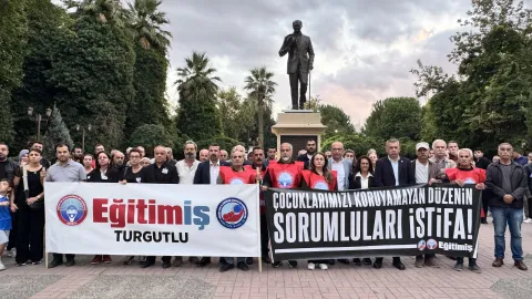 Bakan'ın 'manisa'daki okul saldırısı değil' dediği okulda kantin yokmuş: 'çocuğumu tekrar nasıl göndereceğim? ' 2026 - adalet - iustitia. Bg Tekrar nasıl göndereceğim bakan'ın 'manisa'daki okul saldırısı değil' dediği okulda kantin yokmuş: 'çocuğumu tekrar nasıl göndereceğim? ' 2026 bakan manisa daki okul sald dedi okulda kantin yokmu oc tekrar nasıl göndereceğim haber merkezi manisa'nın turgutlu ilçesinde i̇nci üzmez mesleki ve teknik anadolu lisesi önünde 11 öğrencinin... Iustitia. Bg bakan'ın 'manisa'daki okul saldırısı değil' dediği okulda kantin yokmuş: 'çocuğumu tekrar nasıl göndereceğim? ' 2026 2026-09-25 07:09:25 adalet - iustitia. Bg tekrar nasıl göndereceğim