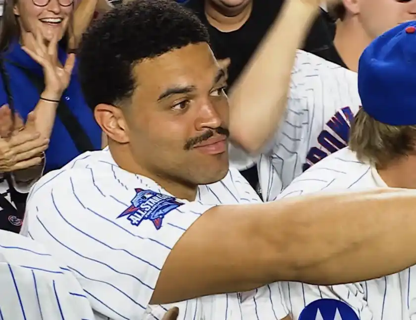 Bears quarterback Caleb Williams sat in the front row of Thursday night's Cubs game.