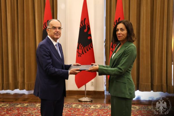 Begaj pret ambasadoren e re të be-së: shqipëria synon anëtarësimin në 2030 2026