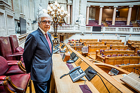 Moção do chega apanha parlamento em férias e obriga aguiar-branco a chamar líderes esta quinta-feira 2026
