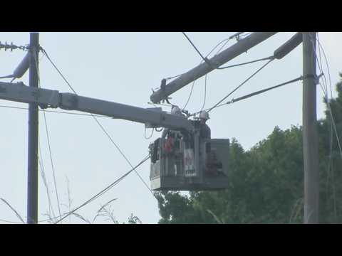 Damaged power lines leave thousands without electricity in Wake County 2026