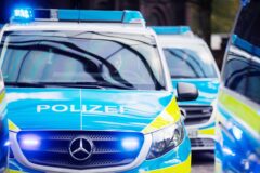Größerer polizeieinsatz mit hubschrauber an stromanlage 2026