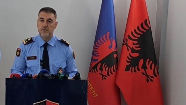 Ervin hodaj emërohet në krye të policisë së durrësit 2026 - юстиция Ervin hodaj emërohet në krye të policisë së durrësit 2026 ervin hodaj rohet krye policis durr sit 2026 ervin hodaj është emëruar përfundimisht drejtor në drejtorinë vendore të durrësit. Emërimi i tij është bërë pas... Iustitia. Bg ervin hodaj emërohet në krye të policisë së durrësit 2026 2026-09-02 14:41:05 юстиция