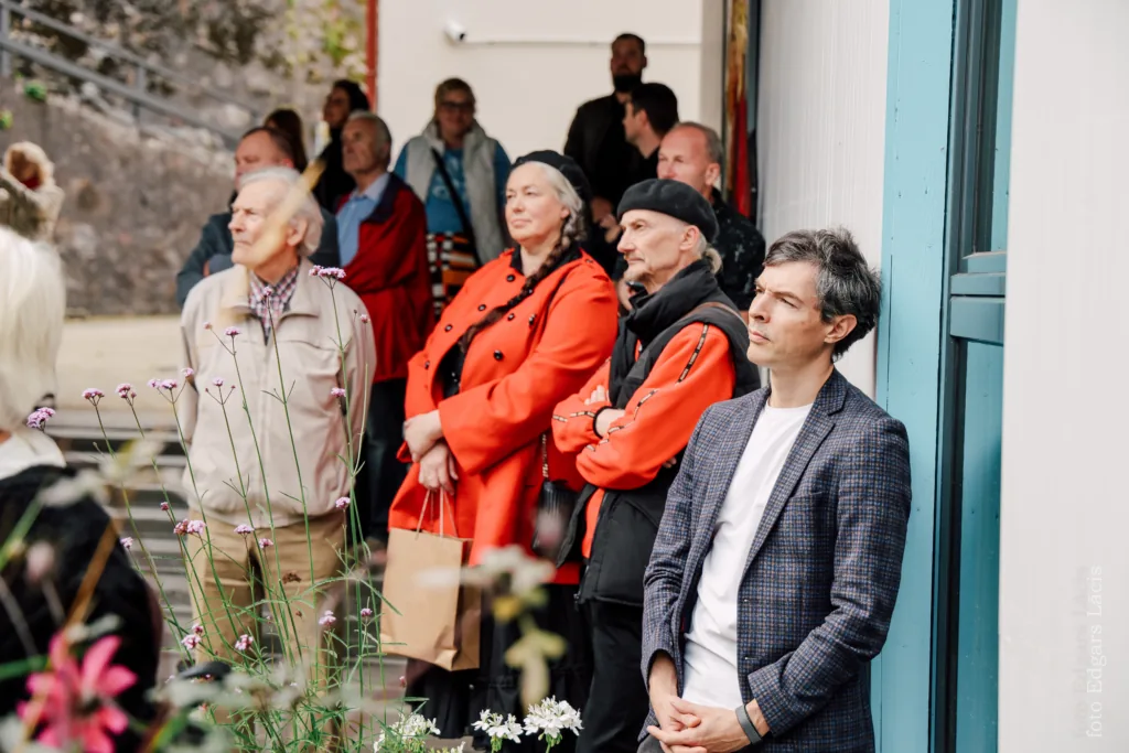 Lielākais ikgadējais fotopasākums fotogalerija + raksts: talsos aizvadīts lielākais ikgadējais fotopasākums latvijā 2026 fotogalerija raksts talsos aizvad liel kais ikgad jais 13 lielākais ikgadējais fotopasākums šobrīd talsu kultūras centrā apskatāmas pat vairākas fotogrāfu izstādes&nbsp;– ne tikai divos centra stāvos, bet arī... Iustitia. Bg fotogalerija + raksts: talsos aizvadīts lielākais ikgadējais fotopasākums latvijā 2026 2026-09-25 13:33:19 taisnīgums - iustitia. Bg lielākais ikgadējais fotopasākums