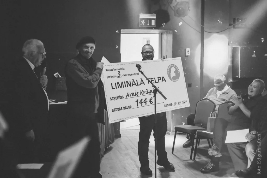 Lielākais ikgadējais fotopasākums fotogalerija + raksts: talsos aizvadīts lielākais ikgadējais fotopasākums latvijā 2026 fotogalerija raksts talsos aizvad liel kais ikgad jais 34 lielākais ikgadējais fotopasākums šobrīd talsu kultūras centrā apskatāmas pat vairākas fotogrāfu izstādes&nbsp;– ne tikai divos centra stāvos, bet arī... Iustitia. Bg fotogalerija + raksts: talsos aizvadīts lielākais ikgadējais fotopasākums latvijā 2026 2026-09-25 13:33:19 taisnīgums - iustitia. Bg lielākais ikgadējais fotopasākums