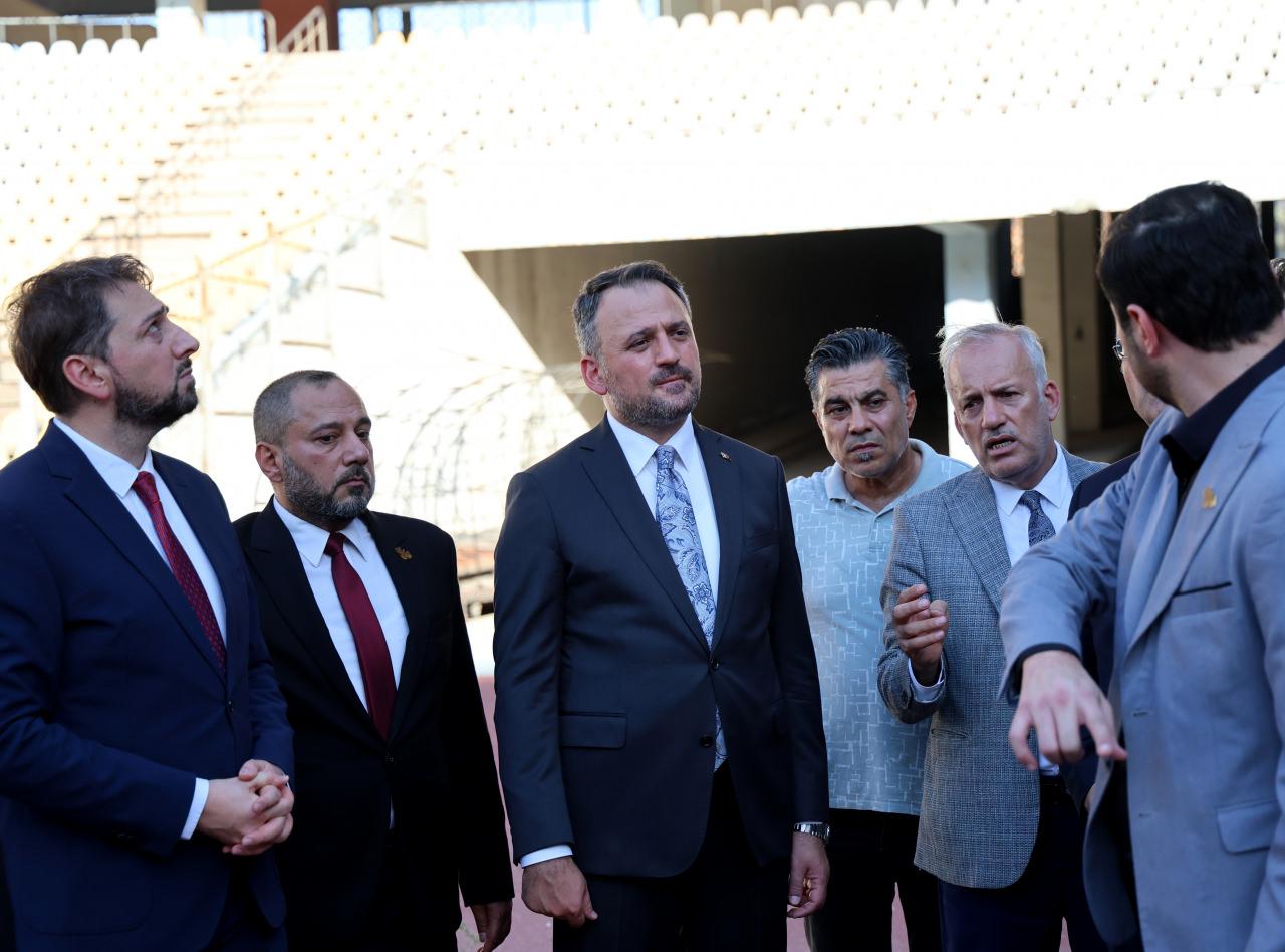 Gençlik ve spor gençlik ve spor bakan yardımcısı eminoğlu'ndan şam ve halep’e ziyaret 2026 gen lik spor bakan yard emino ndan halep ziyaret 2026 3 gençlik ve spor ziyaret kapsamında suriye spor ve gençlik bakanlığı başta olmak üzere çeşitli kurumlar, spor tesisleri ve tarihî... Iustitia. Bg gençlik ve spor bakan yardımcısı eminoğlu'ndan şam ve halep’e ziyaret 2026 2026-09-25 20:10:00 adalet - iustitia. Bg gençlik ve spor