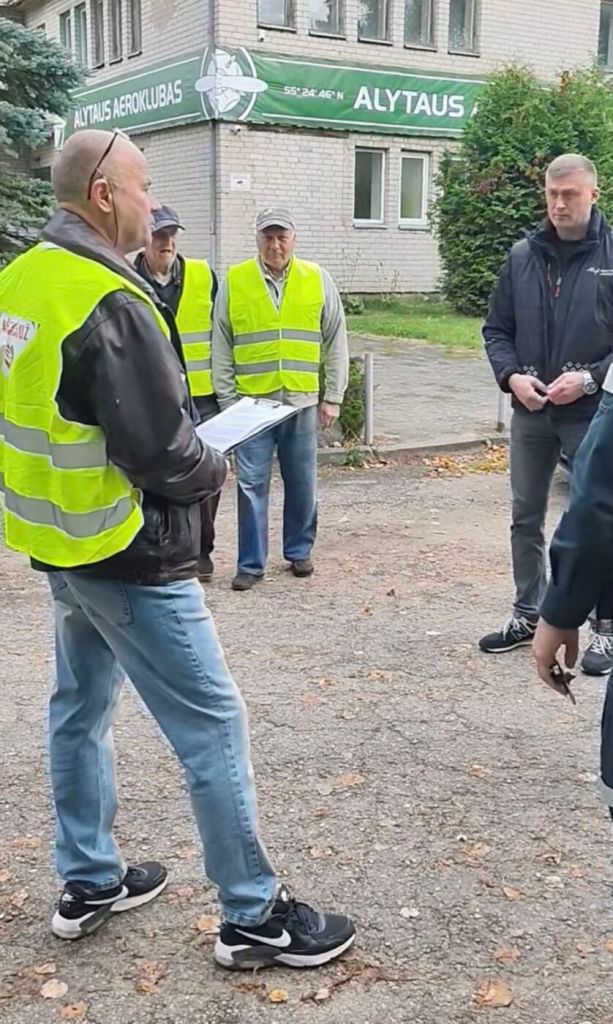 Ginčas dėl alytaus aerodromo: ką sako aeroklubas ir savivaldybė 2026 - teisingumas - iustitia. Bg Alytaus aerodrome įsiplieskė konfliktas tarp savivaldybės ir aviatorių