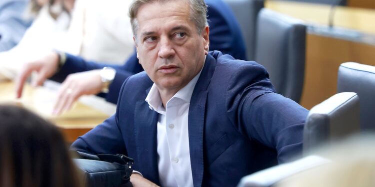 Golobu se obračun z »janšisti« vrača kot bumerang 2026