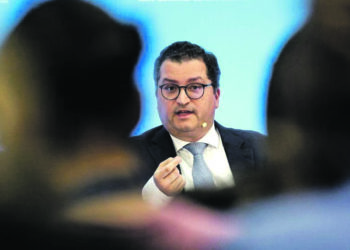 Governo nega desvios e explica negócio de 389 milhões para comprar 13,7% da ren 2026
