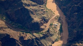 Hikers describe intense rain and wind before floodwaters ravage Grand Canyon 2026