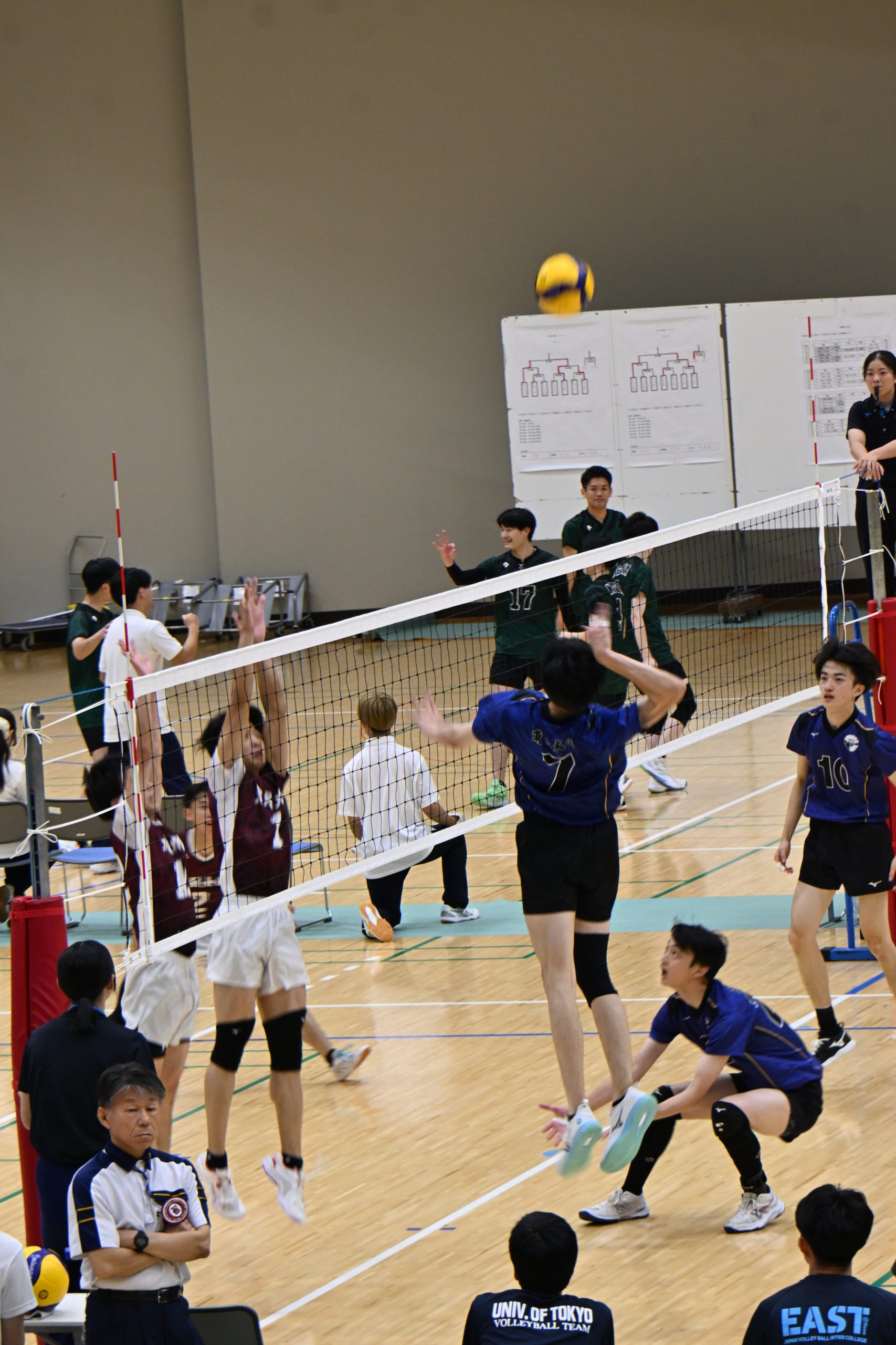 【男子バレー部】七大戦初日・2日目　健闘するも惜敗 2026 jian surumo 2026 1 <span style="font-weight:... Iustitia. Bg 【男子バレー部】七大戦初日・2日目　健闘するも惜敗 2026 2026-09-13 02:00:58 正義