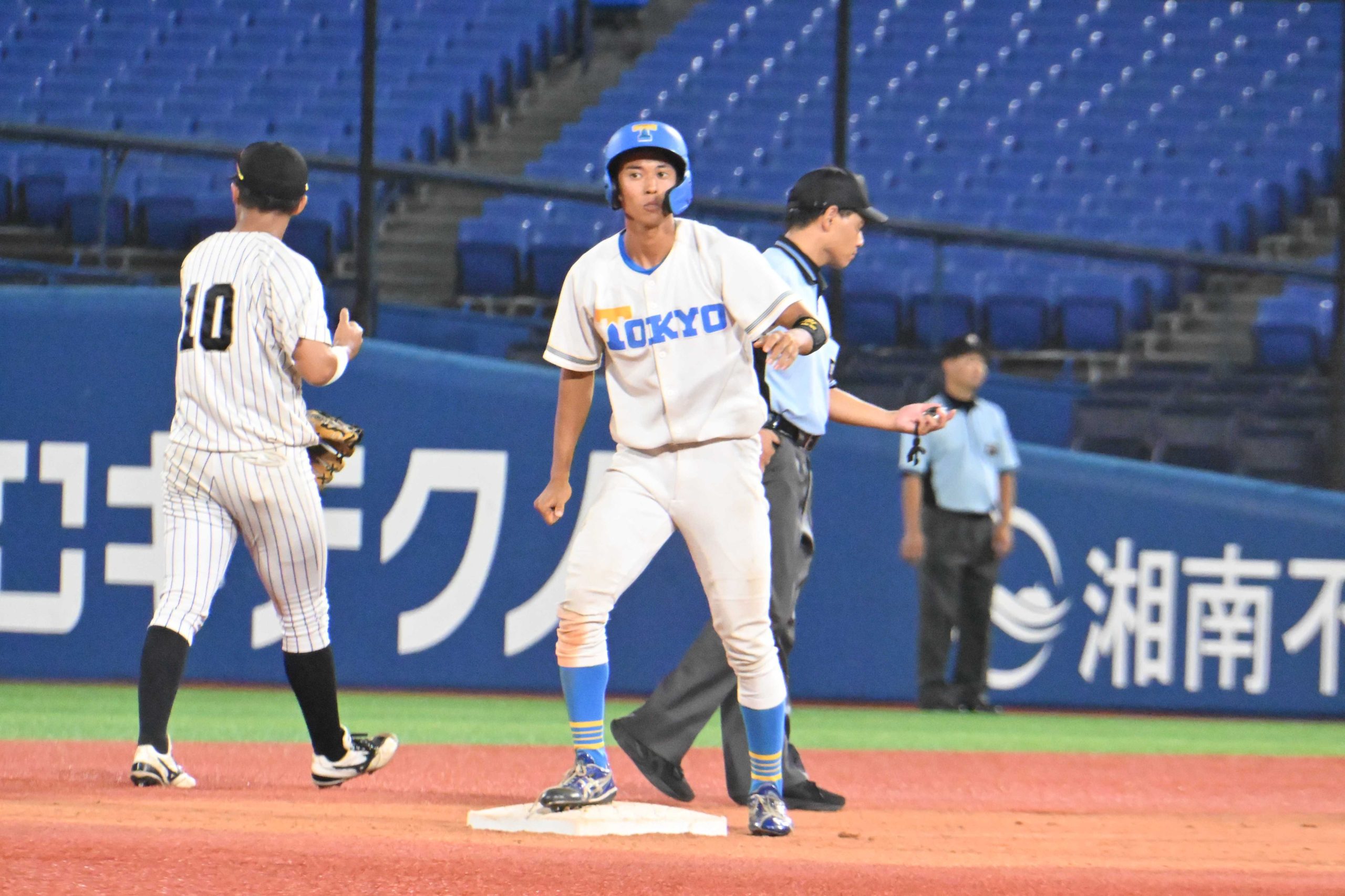 【東京六大学野球】六大学野球選抜記念試合　荒井慶斗選手がhrでmvp受賞 2026 jing jing gahrdemvp 2026 6 　8月25日、横浜スタジアムで東京六大学野球選抜（六大学選抜）対神奈川大学野球連盟選抜（神奈川選抜）の記念試合が行われ、六大学選抜が7―0で勝利した。東大からは、堀部康平（法・4年）、江口直希（工・4年）、秋元諒（法・3<span... Iustitia. Bg 【東京六大学野球】六大学野球選抜記念試合　荒井慶斗選手がhrでmvp受賞 2026 2026-09-18 02:00:59 正義