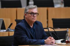 Kerkeling: „wir dulden keinen faschismus in deutschland“ 2026 - iustitia. Bg - gerechtigkeit Kerkeling: „wir dulden keinen faschismus in deutschland“ 2026 kerkeling wir dulden keinen faschismus deutschland 2026 verfasst von:dpa der entertainer und enkel eines ns-opfers hape kerkeling hat der afd wegen der relativierung... Iustitia. Bg kerkeling: „wir dulden keinen faschismus in deutschland“ 2026 2026-09-30 20:10:00 iustitia. Bg - gerechtigkeit