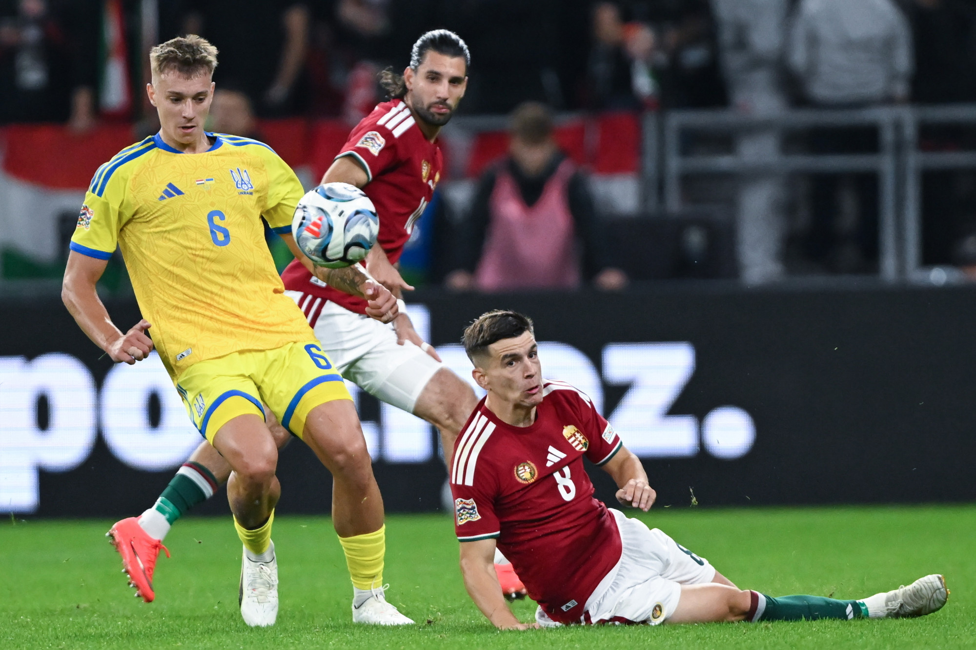 Magyar válogatott kikapott ukrajnától a magyar válogatott, vereséggel kezdte a nemzetek ligáját 2026 kikapott ukrajn magyar logatott veres ggel kezdte nemze magyar válogatott a magyar labdarúgó-válogatott 1-0-ra kikapott ukrajnától pénteken a... Iustitia. Bg kikapott ukrajnától a magyar válogatott, vereséggel kezdte a nemzetek ligáját 2026 2026-09-25 22:14:20 igazságszolgáltatás - iustitia. Bg magyar válogatott