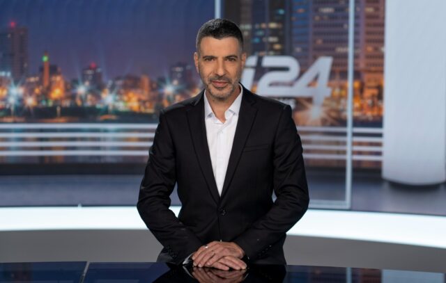 הח"כ לשעבר פוצץ ראיון: "תמשיך לראיין את עצמך". צפו 2026