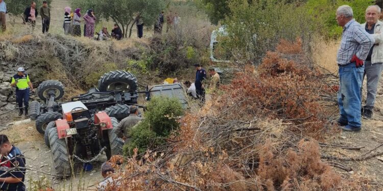 Manisa'da yürek yakan kaza: traktör devrildi, 2 ölü, 3 yaralı var 2026
