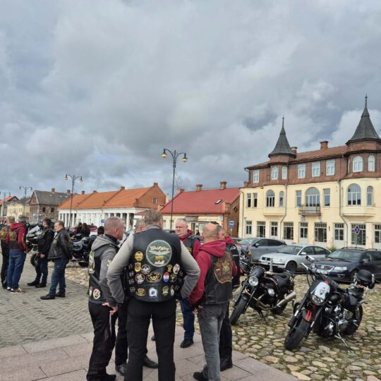 Motociklininkų kolona rokiškio motociklininkų kolona rokiškio gimtadienį skelbė „visu garsu“ 2026 motociklinink kolona roki kio gimtadien skelb visu gars 199 motociklininkų kolona rokiškio iustitia. Bg gimtasis rokiškis
ne tik techninio sporto mėgėjus žavi motociklininkų kolonos: tai ir laisvės pojūtis, bendrystės jausmas, tarsi kelias taptų bendras visiems. Rokiškio 527-ojo... Motociklininkų kolona rokiškio gimtadienį skelbė „visu garsu“ 2026 2026-09-24 12:55:37 teisingumas - iustitia. Bg motociklininkų kolona rokiškio