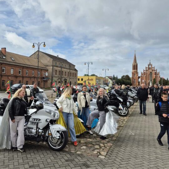 Motociklininkų kolona rokiškio motociklininkų kolona rokiškio gimtadienį skelbė „visu garsu“ 2026 motociklinink kolona roki kio gimtadien skelb visu gars 203 motociklininkų kolona rokiškio iustitia. Bg gimtasis rokiškis
ne tik techninio sporto mėgėjus žavi motociklininkų kolonos: tai ir laisvės pojūtis, bendrystės jausmas, tarsi kelias taptų bendras visiems. Rokiškio 527-ojo... Motociklininkų kolona rokiškio gimtadienį skelbė „visu garsu“ 2026 2026-09-24 12:55:37 teisingumas - iustitia. Bg motociklininkų kolona rokiškio