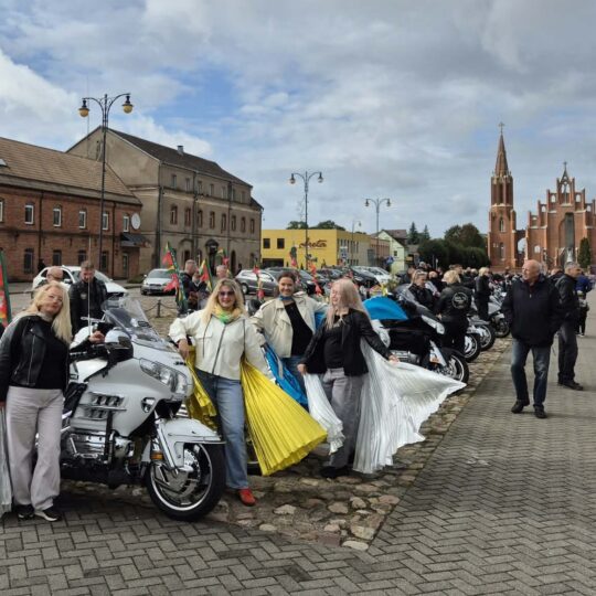Motociklininkų kolona rokiškio motociklininkų kolona rokiškio gimtadienį skelbė „visu garsu“ 2026 motociklinink kolona roki kio gimtadien skelb visu gars 205 motociklininkų kolona rokiškio iustitia. Bg gimtasis rokiškis
ne tik techninio sporto mėgėjus žavi motociklininkų kolonos: tai ir laisvės pojūtis, bendrystės jausmas, tarsi kelias taptų bendras visiems. Rokiškio 527-ojo... Motociklininkų kolona rokiškio gimtadienį skelbė „visu garsu“ 2026 2026-09-24 12:55:37 teisingumas - iustitia. Bg motociklininkų kolona rokiškio