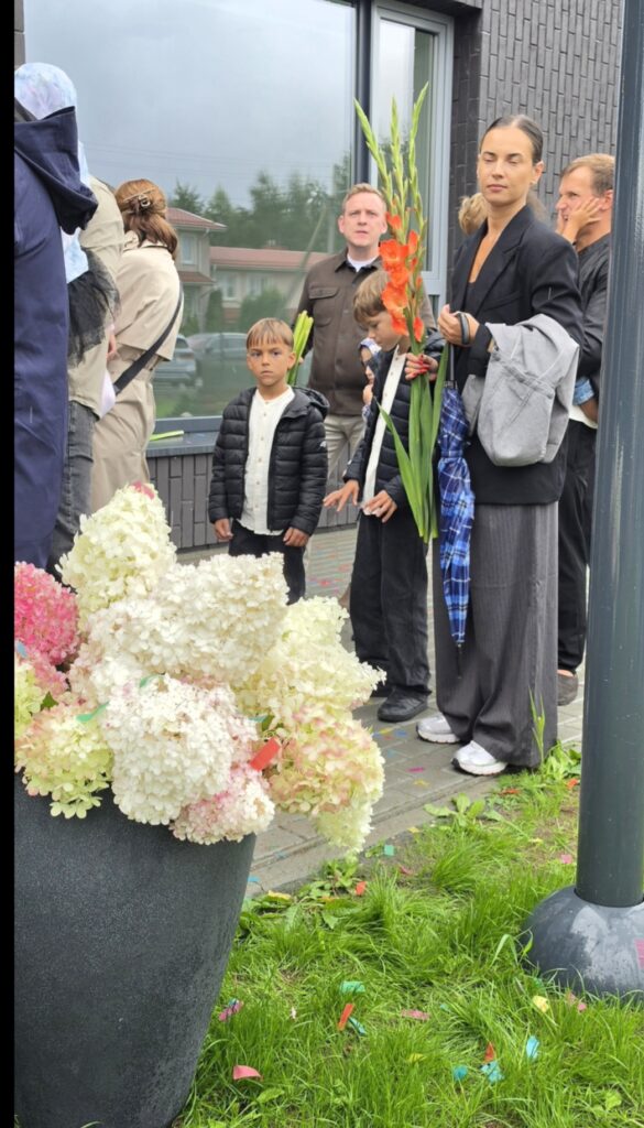Naujas darželis mazūriškiuose: lauktas lyg vandens gurkšnis 2026 naujas dar elis maz kiuose lauktas lyg vandens gurk nis 85 iustitia. Bg rugsėjo 1-ąją mazūriškiuose, sendvario seniūnijoje, duris atvėrė naujai pastatytas darželis. Į naująją ugdymo įstaigą šiemet įžengė 150 rajono vaikų. Sendvario seniūnija... Naujas darželis mazūriškiuose: lauktas lyg vandens gurkšnis 2026 2026-09-04 08:05:26 teisingumas - iustitia. Bg