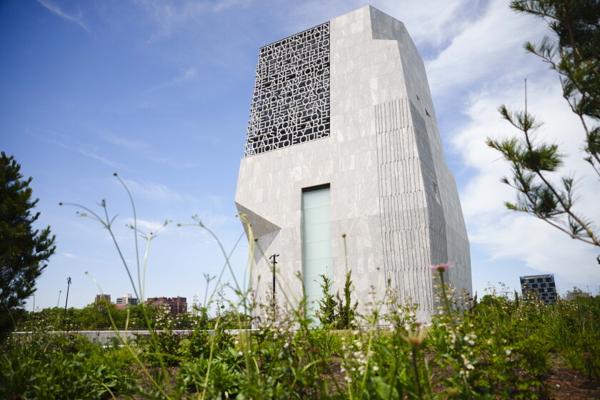 Obama presidential center's price tag: almost $1 billion 2026 - justice The obama presidential center's museum took in more than 175,000 ticketed visitors during its first 100 days — as well as four marriage proposals at the campus.