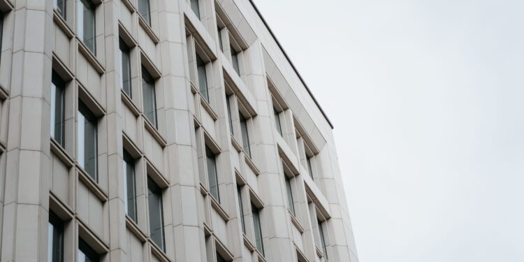 Pastatų techninė priežiūra – kodėl ji būtina kiekvienam pastatui? 2026