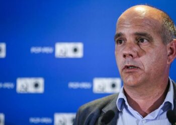 Pcp quer mais esclarecimentos sobre reservas de combustível e critica “política da porcelana” 2026