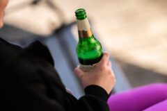 Rauschtrinken bei jungen männern weiterhin angesagt 2026