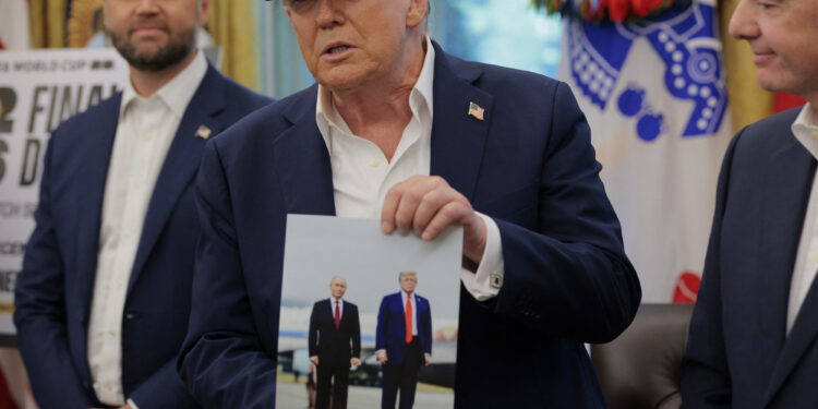 Republikánus és demokrata szenátorok együtt kérik trumpot, hogy vonja vissza putyin meghívását a g20-csúcsra 2026 - igazságszolgáltatás - iustitia. Bg Republikánus és demokrata szenátorok együtt kérik trumpot, hogy vonja vissza putyin meghívását a g20-csúcsra 2026