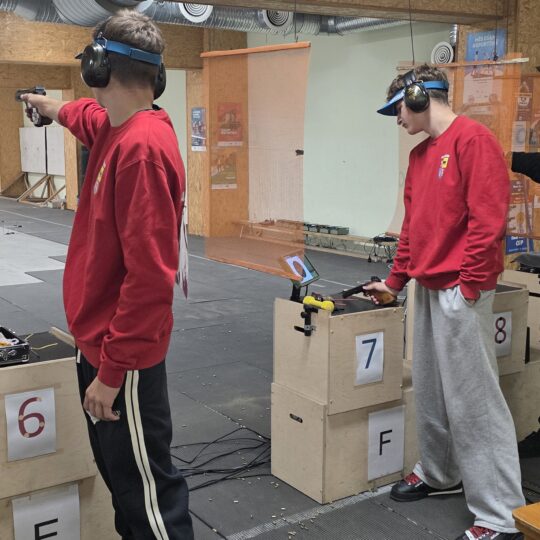 Rokiškio šauliai sėkmingai pasirodė tarptautinėse varžybose latvijoje 2026 roki kio auliai kmingai pasirod tarptautin var ybose la 16 iustitia. Bg gimtasis rokiškis
latvijoje, dobelės mieste, įvykusiose tarptautinėse i. Freimanio taurės šaudymo varžybose sėkmingai pasirodė rokiškio šauliai. Jaunųjų sportininkų pasiekimai... Rokiškio šauliai sėkmingai pasirodė tarptautinėse varžybose latvijoje 2026 2026-09-22 13:13:58 teisingumas - iustitia. Bg