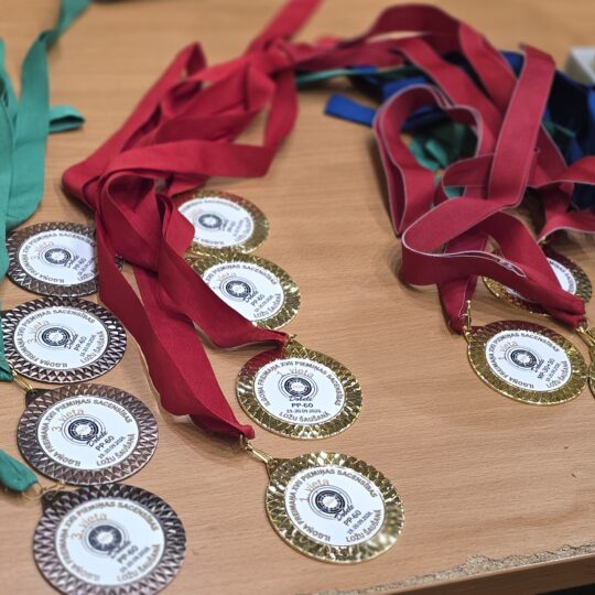 Rokiškio šauliai sėkmingai pasirodė tarptautinėse varžybose latvijoje 2026 roki kio auliai kmingai pasirod tarptautin var ybose la 22 iustitia. Bg gimtasis rokiškis
latvijoje, dobelės mieste, įvykusiose tarptautinėse i. Freimanio taurės šaudymo varžybose sėkmingai pasirodė rokiškio šauliai. Jaunųjų sportininkų pasiekimai... Rokiškio šauliai sėkmingai pasirodė tarptautinėse varžybose latvijoje 2026 2026-09-22 13:13:58 teisingumas - iustitia. Bg