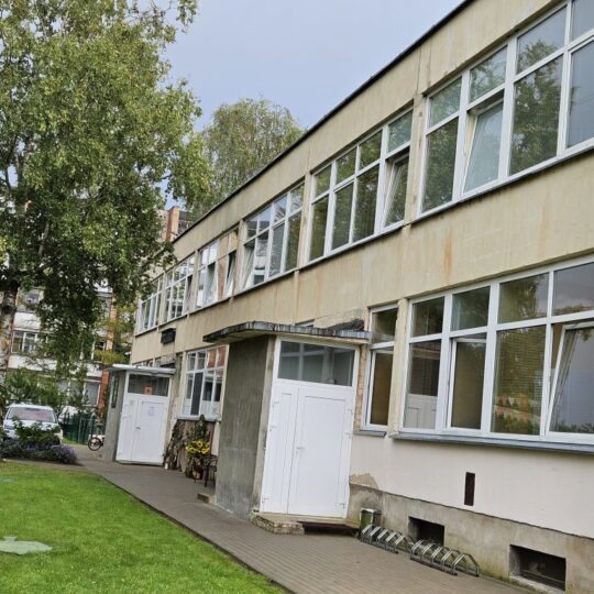 Rokiškio lopšelis-darželis „varpelis“ ruošiasi permainoms – startuoja renovacija 2026 roki kio lop elis dar elis varpelis ruo iasi permainoms 5 iustitia. Bg gimtasis rokiškis
reikės ir savivaldybės finansinio prisidėjimo
„paraišką pagal aplinkos ministerijos pažangos programą, skirtą viešųjų pastatų energetinio efektyvumo... Rokiškio lopšelis-darželis „varpelis“ ruošiasi permainoms – startuoja renovacija 2026 2026-09-02 10:32:43 teisingumas - iustitia. Bg