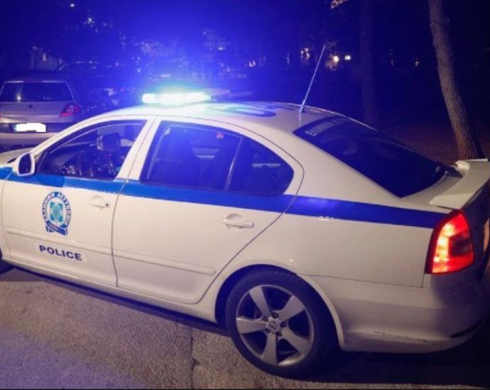 Силен взрив частично срути сграда в центъра на атина, трима души са ранени 2026 - юстиция Img