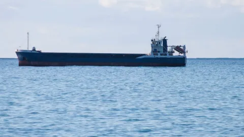 Silivri açıklarında iki ticari gemi çarpıştı: 10 kişi kayıp 2026