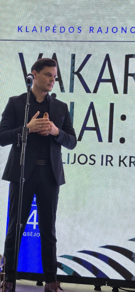 Klaipėdos rajono svencelėje – klaipėdos rajono kultūros forumas 2026 svencel klaip dos rajono kult ros forumas 2026 230 klaipėdos rajono iustitia. Bg rugsėjo mėnesį lietuva oficialiai mini kultūros dieną, kuri kviečia visuomenę atsigręžti į gilias mūsų šalies kultūros šaknis, įvertinti meno kūrėjų indėlį ir kartu kurti... Svencelėje – klaipėdos rajono kultūros forumas 2026 2026-09-24 11:08:29 teisingumas - iustitia. Bg klaipėdos rajono