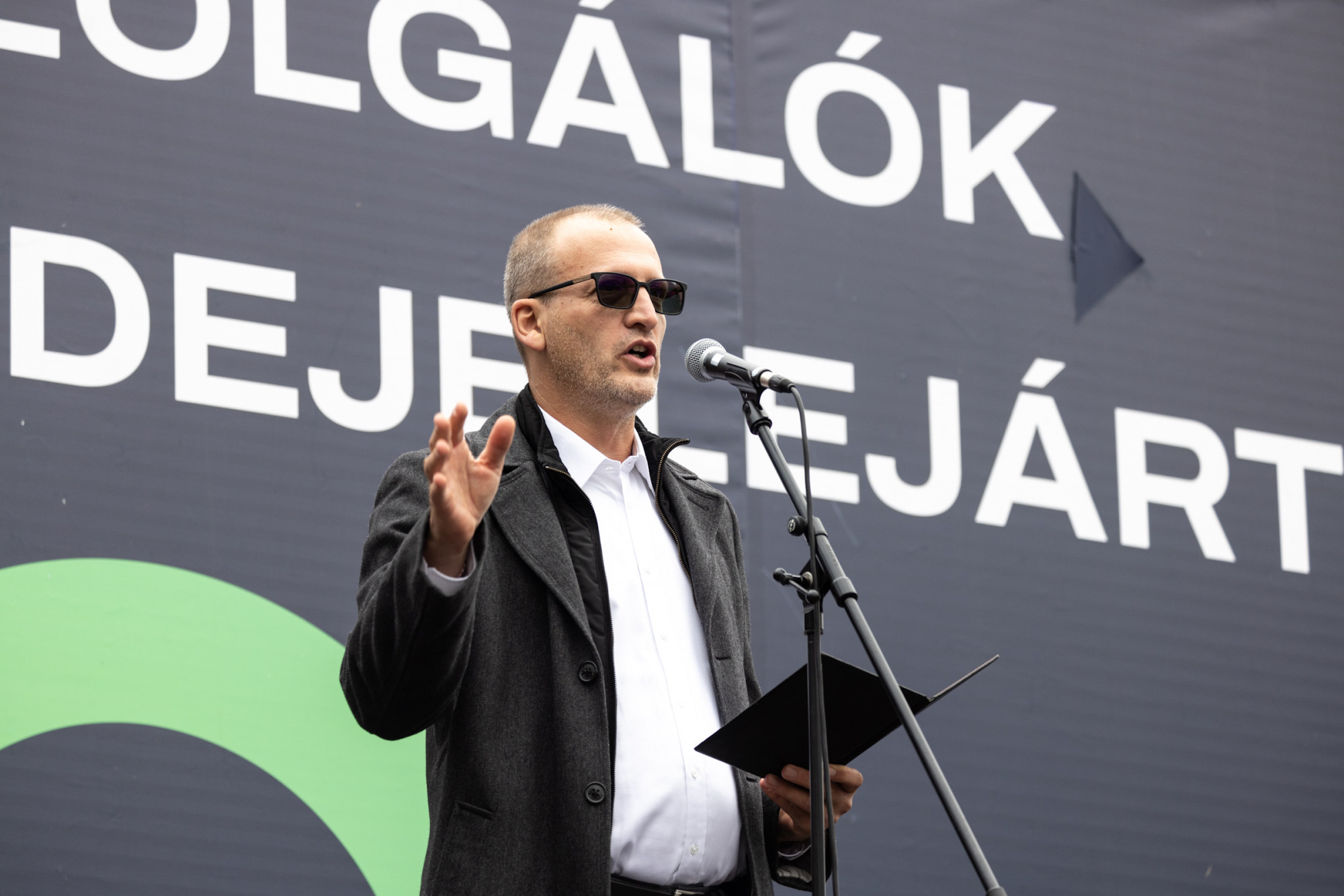 Tarr zoltán minisztériuma kiegészítő támogatást adna az egyházi iskoláknak a megnövekedett rezsiárak miatt 2026 tarr zolt miniszt riuma kieg mogat adna egyh iskol knak 1 társadalmi egyeztetés indult hétfőn arról a kormányrendelet-tervezetről,... Iustitia. Bg tarr zoltán minisztériuma kiegészítő támogatást adna az egyházi iskoláknak a megnövekedett rezsiárak miatt 2026 2026-08-31 16:10:38 igazságszolgáltatás - iustitia. Bg