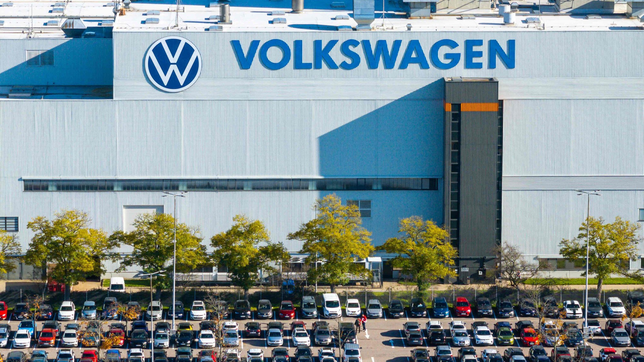 Vw tief in der krise - diese beliebte automarke soll bald verschwinden 2026