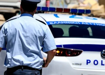 Πάτρα: προσποιήθηκε τον αστυνομικό και έκλεψε κινητό από γυναίκα 2026 - юстиция Πάτρα: προσποιήθηκε τον αστυνομικό και έκλεψε κινητό από γυναίκα 2026