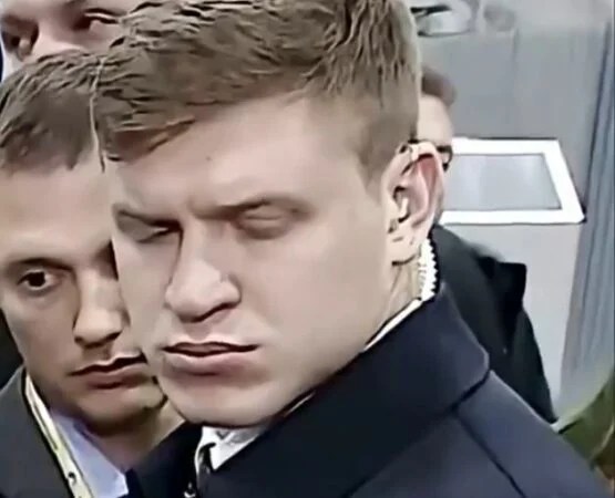 Truproja enigmatike e putinit që po komentohet si agjenti 007 personal i tij 2026 truproja enigmatike putinit komentohet agjenti 007 pers 5 anton afinogenov, një nga truprojat e presidentit rus vladimir putin, ka ngjallur interes për shkak të fizikut të... Iustitia. Bg truproja enigmatike e putinit që po komentohet si agjenti 007 personal i tij 2026 2026-09-19 19:26:25 юстиция