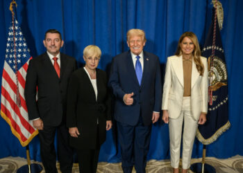 (video) janševo povabilo trumpu je pirc musarjevo vrglo s tira – pred letom dni pa ga je v palači ozn napadala 2026