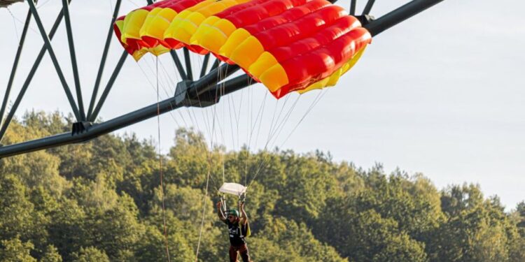 Virš nemuno – kvapą gniaužiantys šuoliai: alytuje surengtas išskirtinis base renginys 2026 - teisingumas - iustitia. Bg Virš nemuno – kvapą gniaužiantys šuoliai: alytuje surengtas išskirtinis base renginys 2026