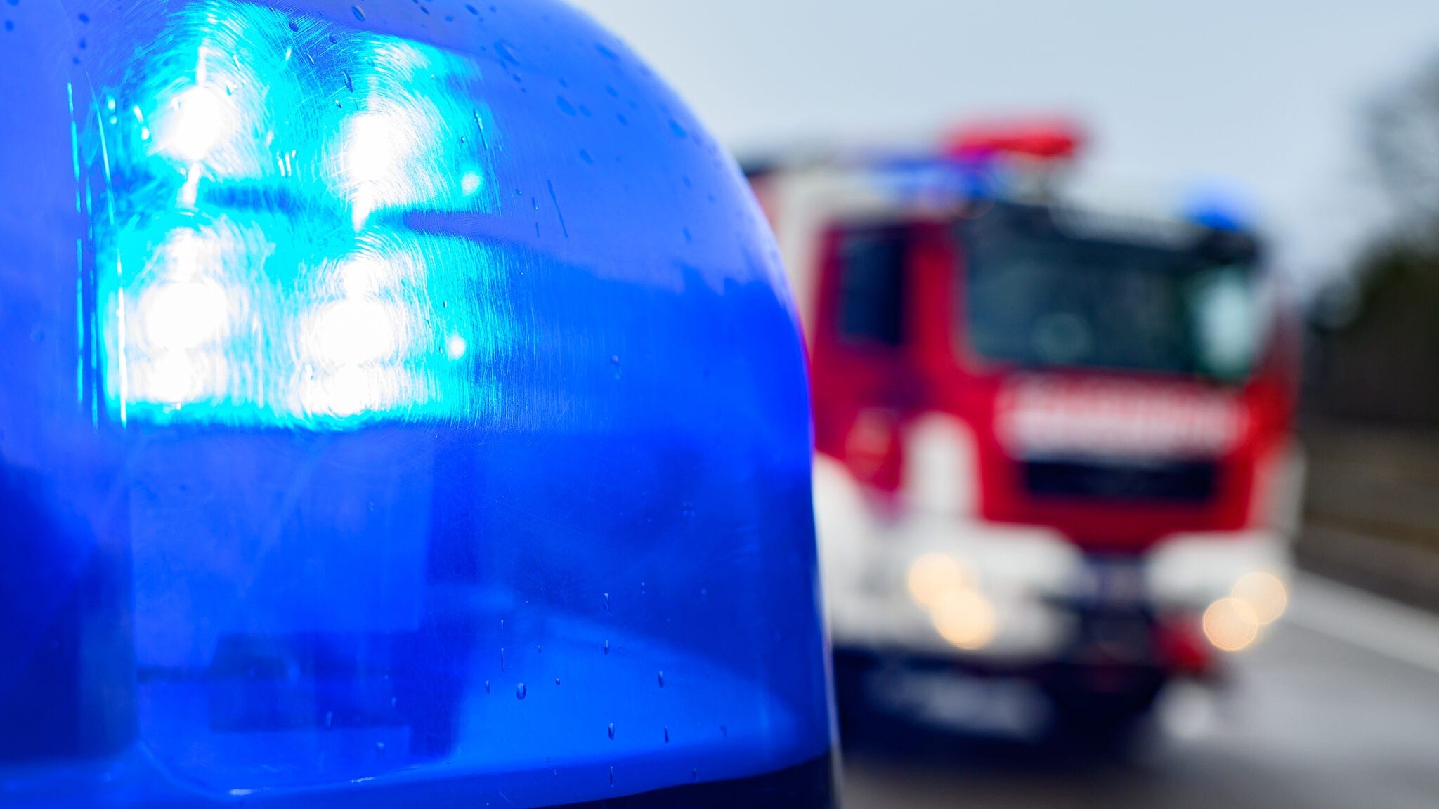 Vorrang missachtet - pkw-lenker (88) übersah beim abbiegen lkw: unfall! 2026