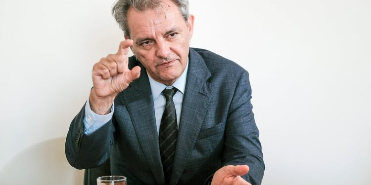 Alexandre nobre pais: "apesar de um arranque conturbado e dos desafios do prr, a museus e monumentos de portugal está consolidada" 2026 - justiça - iustitia. Bg Alexandre nobre pais: "apesar de um arranque conturbado e dos desafios do prr, a museus e monumentos de portugal está consolidada" 2026