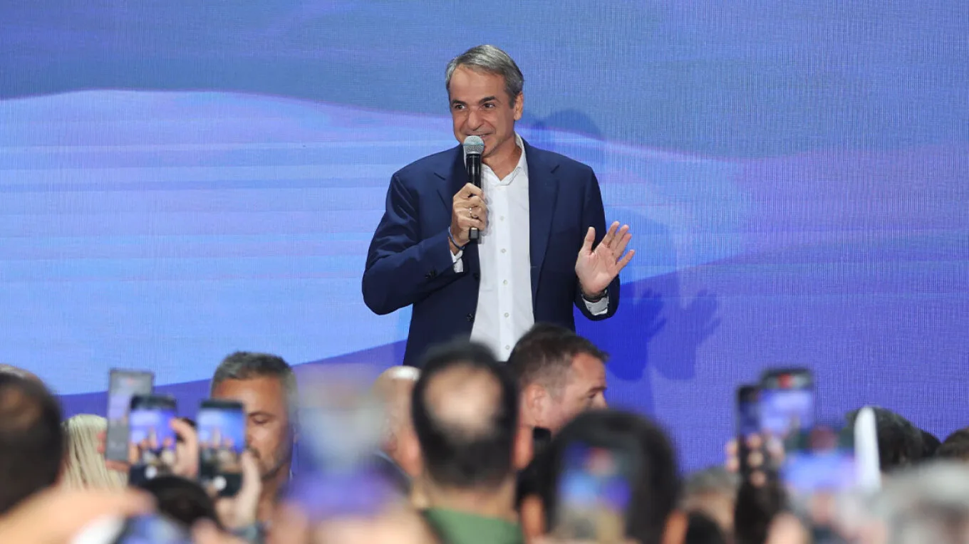 «αντιμετωπίζεται μια θεσμική εκκρεμότητα 1. 500 ετών», ο μητσοτάκης για σινά, pizza fan και μπάσκετ! «αντιμετωπίζεται μια θεσμική εκκρεμότητα 1. 500 ετών», ο μητσοτάκης για σινά, pizza fan και μπάσκετ!