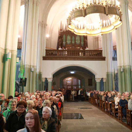 27-asis tarptautinis vargonų muzikos festivalis baigėsi, palikęs vieną gražiausių dovanų rokiškiui 2026 - teisingumas - iustitia. Bg Tarptautinis vargonų muzikos 27-asis tarptautinis vargonų muzikos festivalis baigėsi, palikęs vieną gražiausių dovanų rokiškiui 2026 asis tarptautinis vargon muzikos festivalis baig palik 8 tarptautinis vargonų muzikos iustitia. Bg gimtasis rokiškis
kartu su rokiškio krašto žmonėmis jau 27-ąjį kartą vasarą išlydi ir rudenį pasitinka tarptautinis vargonų muzikos festivalis, skirtas čekų muzikui, pedagogui... 27-asis tarptautinis vargonų muzikos festivalis baigėsi, palikęs vieną gražiausių dovanų rokiškiui 2026 2026-09-30 10:25:11 teisingumas - iustitia. Bg tarptautinis vargonų muzikos