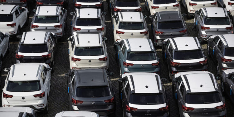 Automobilistas vão pagar 4,8 mil milhões em impostos 2026