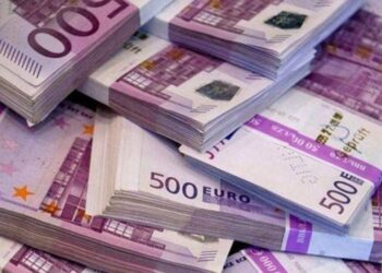 България внесе за одобрение в брюксел първия си бюджетен план като член на еврозоната 2026