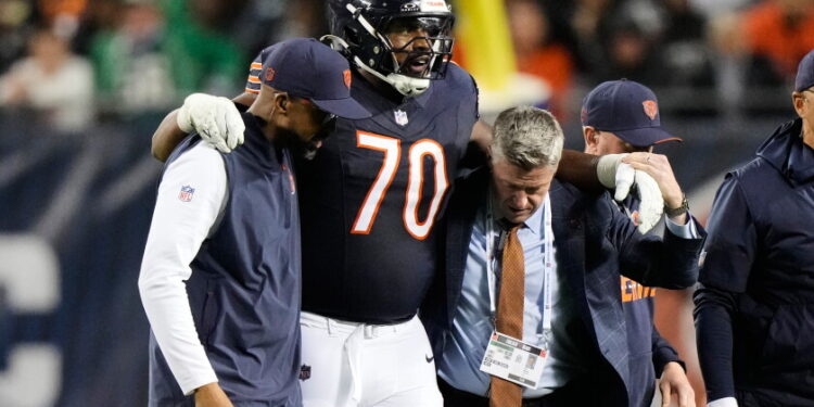 Bears put left tackle braxton jones on injured reserve, elevate de marcus davenport for jets game 2026 - justice Bears put left tackle braxton jones on injured reserve, elevate de marcus davenport for jets game 2026