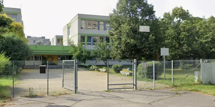 Bombafenyegetést kapott több budapesti iskola is 2026
