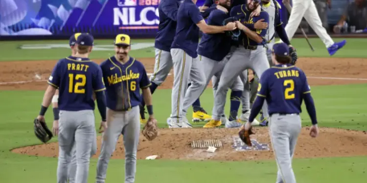 Brewers advance to world series for first time since 1982 2026